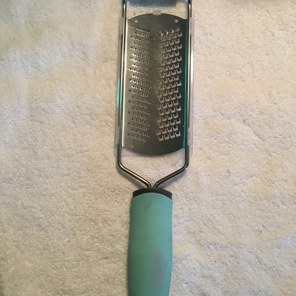 NWT Mainstays mint color grater